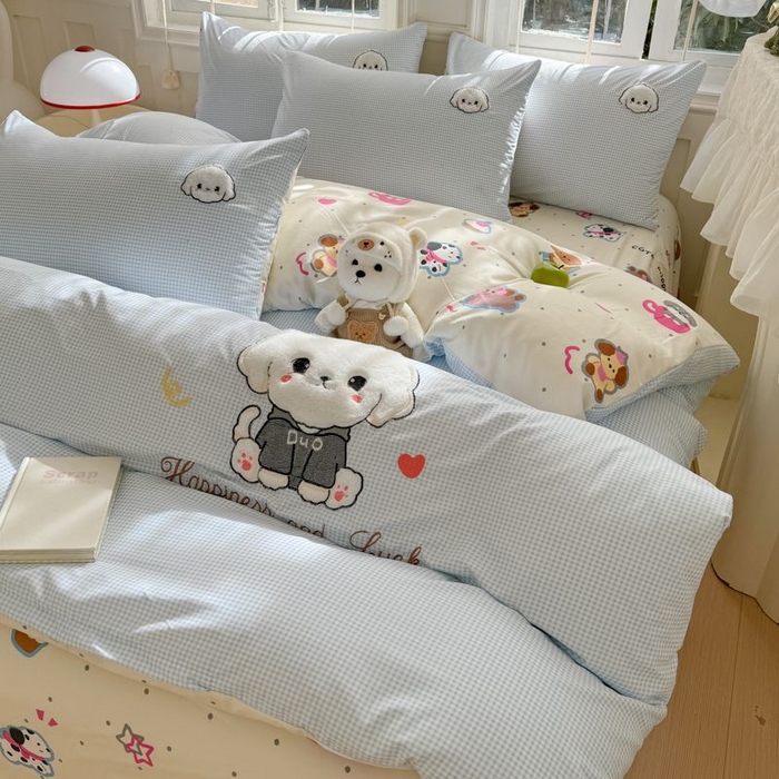 91家纺网 家纺一手货源 找家纺 悦兴家纺 2025新款A类水洗棉治愈萌犬系列四件套（含买家秀） 蓝格多duo狗狗