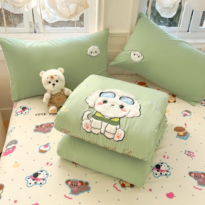 91家纺网 家纺一手货源 找家纺 悦兴家纺 2025新款A类水洗棉治愈萌犬系列四件套（含买家秀） 奶绿学院狗狗