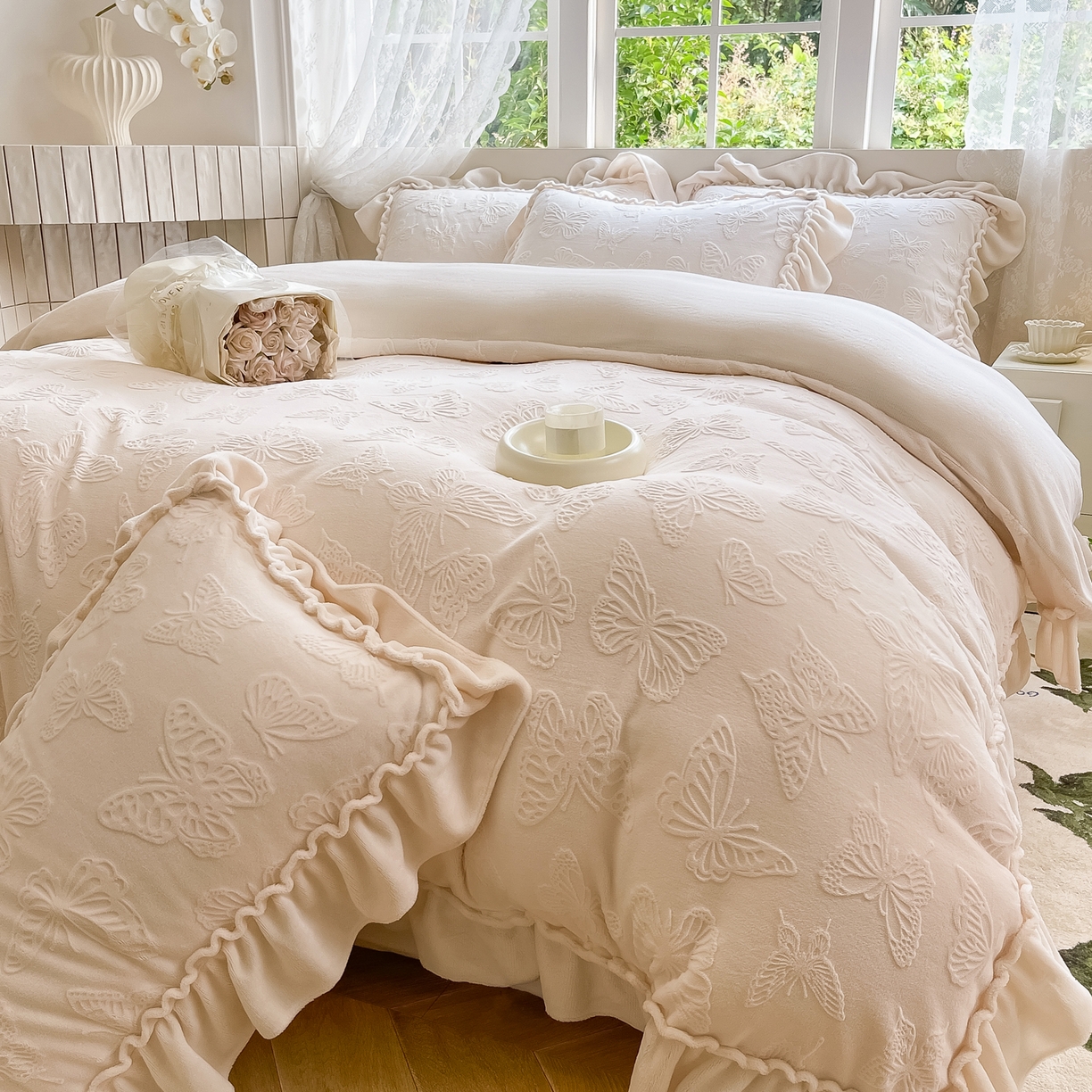 91家纺网 家纺一手货源 找家纺 （总）水云缦 2025新款牛奶绒木耳边四件套-蝶舞