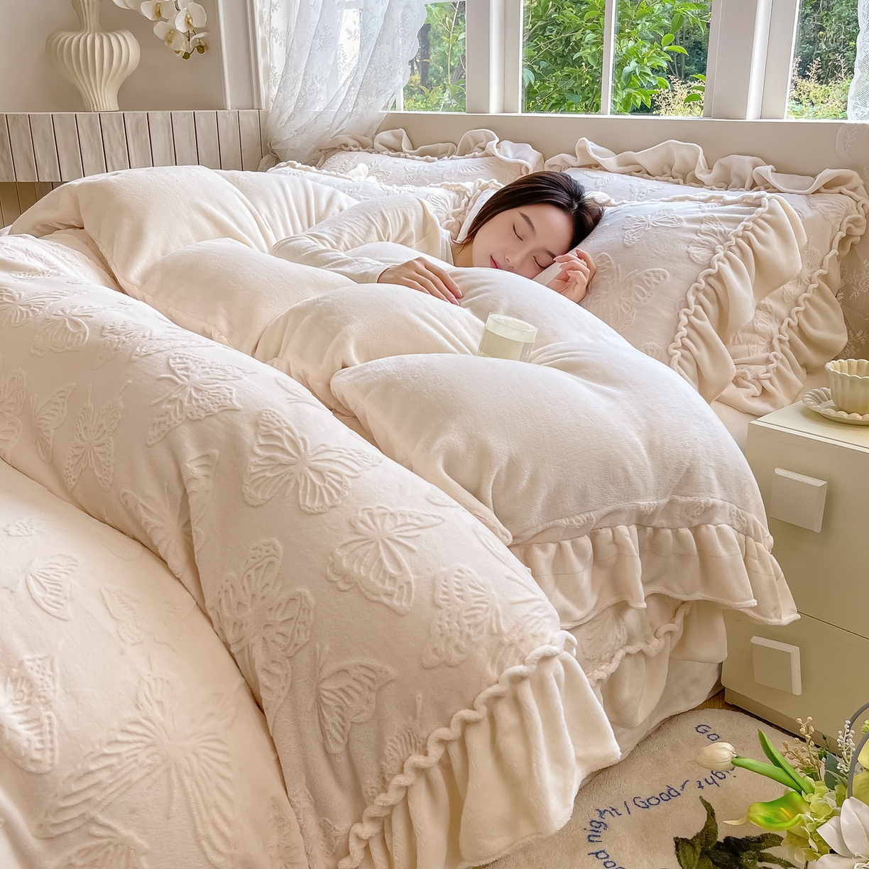 91家纺网 家纺一手货源 找家纺 （总）水云缦 2025新款牛奶绒木耳边四件套-蝶舞