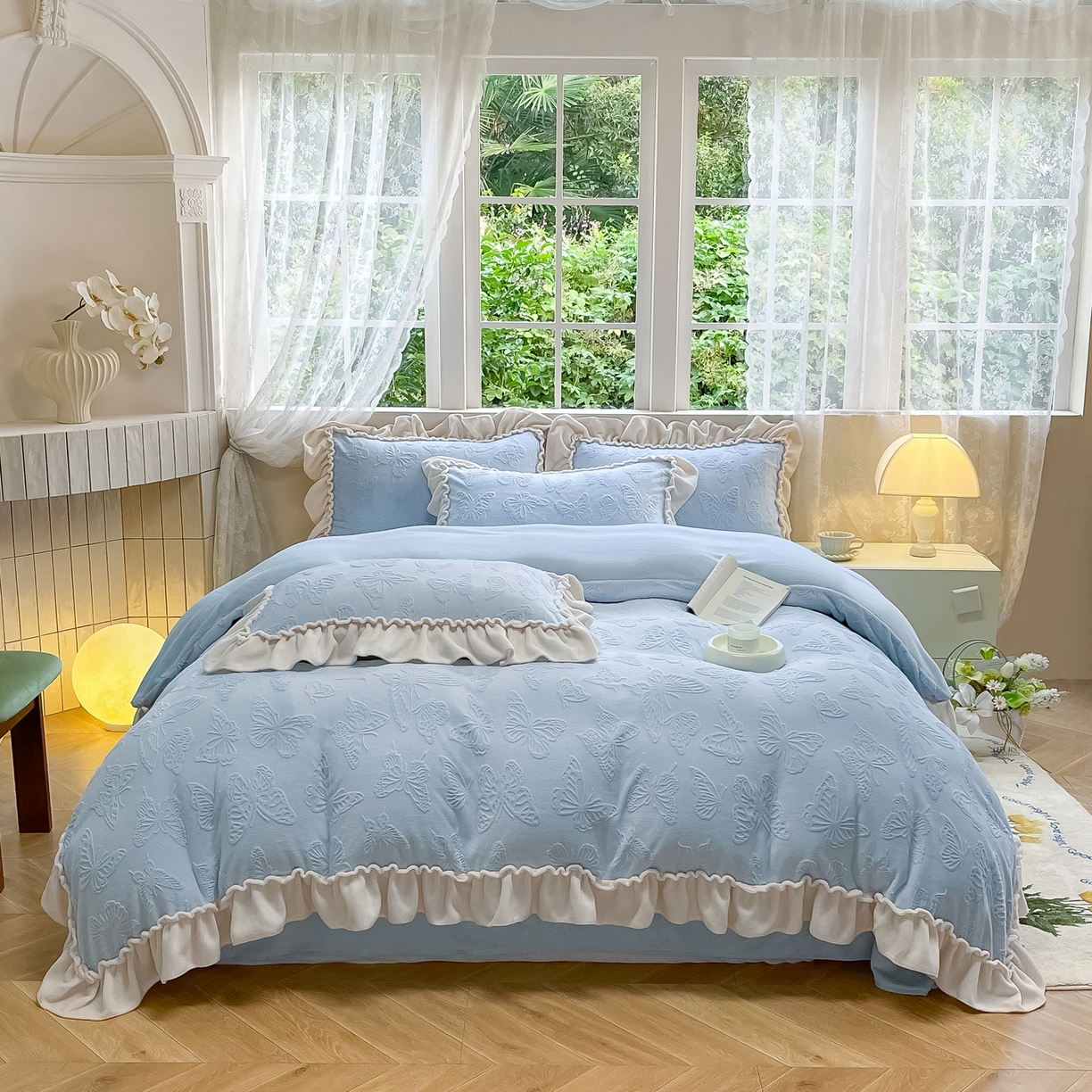 91家纺网 家纺一手货源 找家纺 水云缦 2025新款牛奶绒木耳边四件套-蝶舞 蝶舞-天空蓝