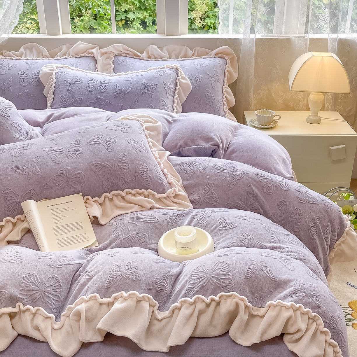 91家纺网 家纺一手货源 找家纺 水云缦 2025新款牛奶绒木耳边四件套-蝶舞 蝶舞-香芋紫