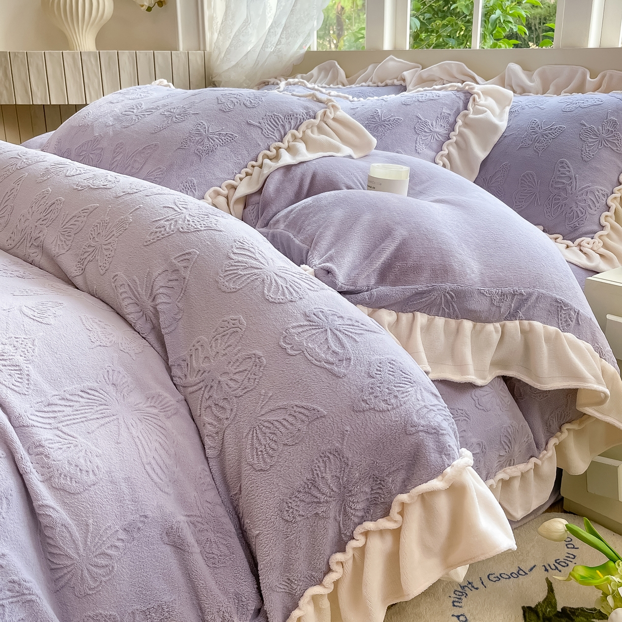 91家纺网 家纺一手货源 找家纺 水云缦 2025新款牛奶绒木耳边四件套-蝶舞 蝶舞-香芋紫