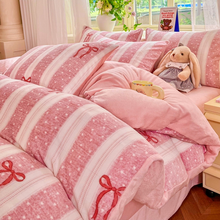 91家纺网 家纺一手货源 找家纺 （总）斯卡诺家纺 2026新款小清新牛奶绒床盖四件套冬季加厚床盖四件套