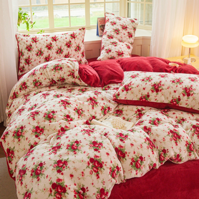 91家纺网 家纺一手货源 找家纺 斯卡诺家纺 2026新款小清新牛奶绒床盖四件套冬季加厚床盖四件套 花妖粉