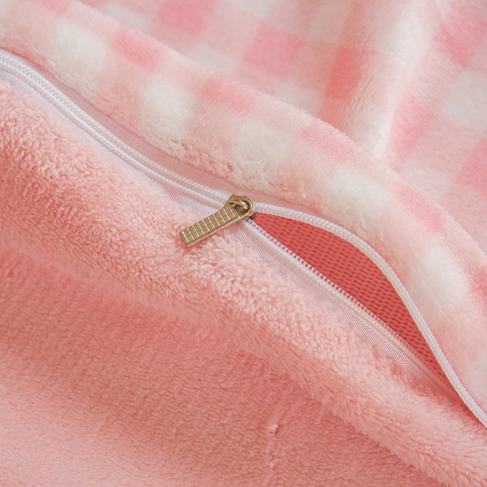 91家纺网 家纺一手货源 找家纺 斯卡诺家纺 2026新款小清新牛奶绒床盖四件套冬季加厚床盖四件套 洁美-粉