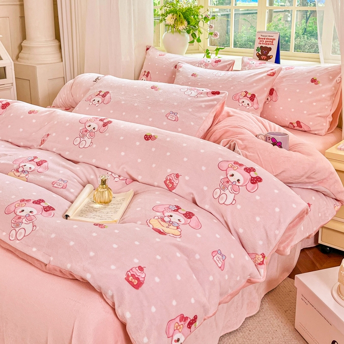 91家纺网 家纺一手货源 找家纺 斯卡诺家纺 2026新款小清新牛奶绒床盖四件套冬季加厚床盖四件套 可爱迪