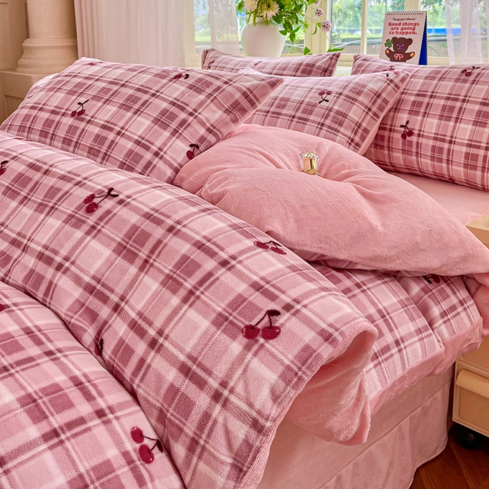 91家纺网 家纺一手货源 找家纺 （总）斯卡诺家纺 2026新款小清新牛奶绒床盖四件套冬季加厚床盖四件套