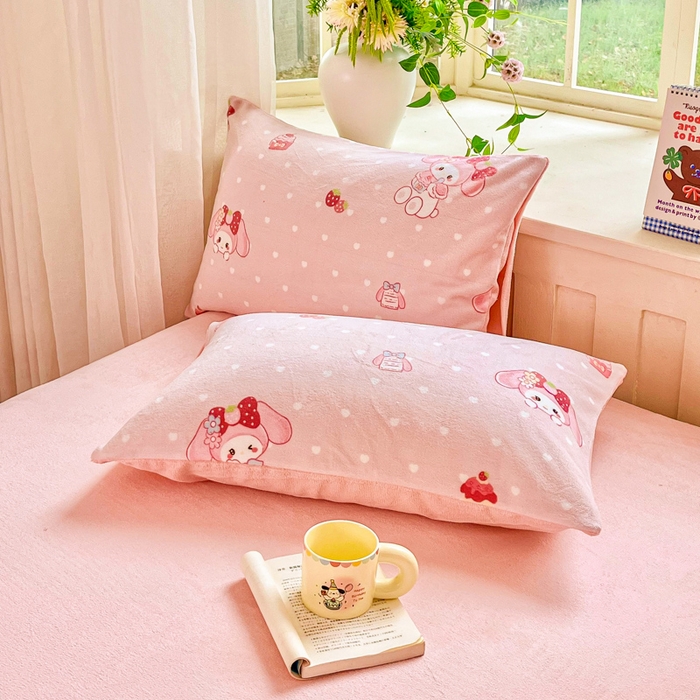 91家纺网 家纺一手货源 找家纺 斯卡诺家纺 2026新款小清新牛奶绒床盖四件套冬季加厚床盖四件套 可爱迪