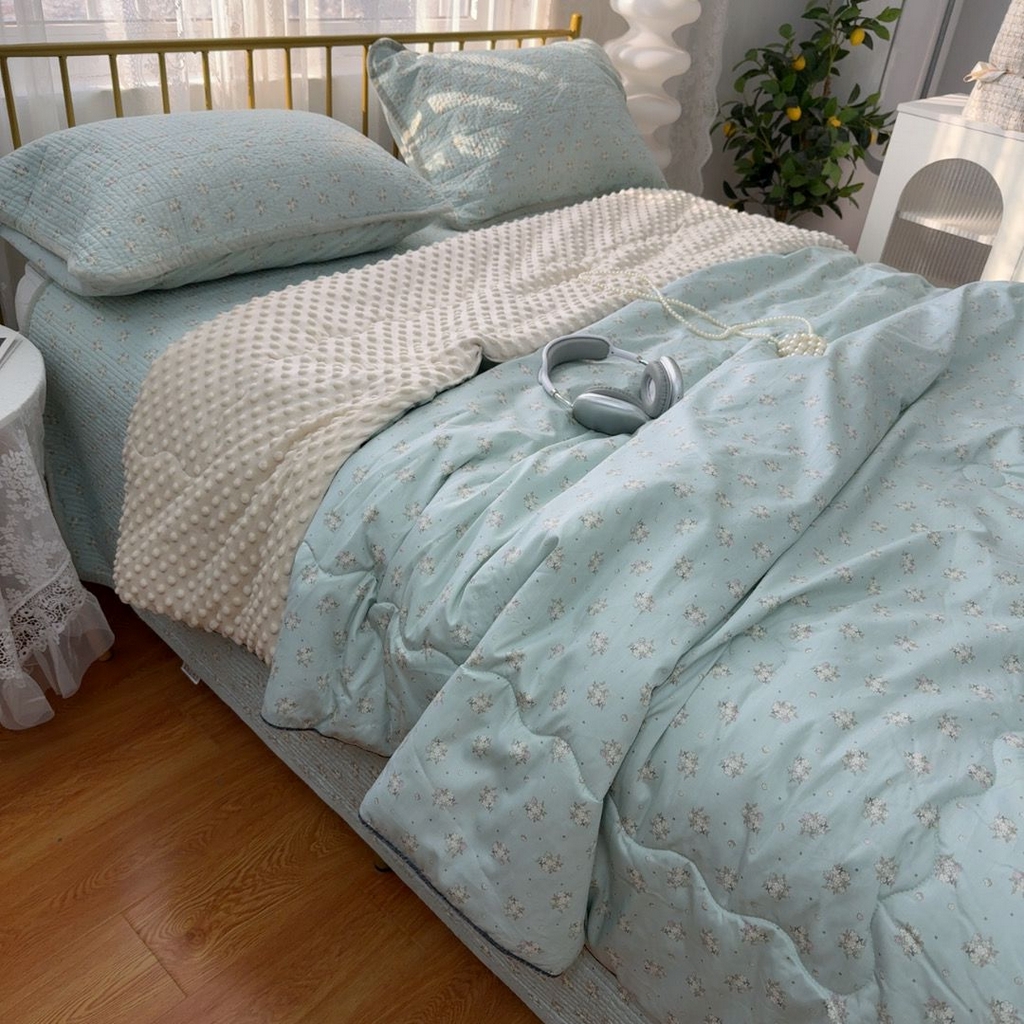 91家纺网 家纺一手货源 找家纺 （总）暖居 2026新款一面纯棉一面绒床盖+同款纯棉豆豆被跑量