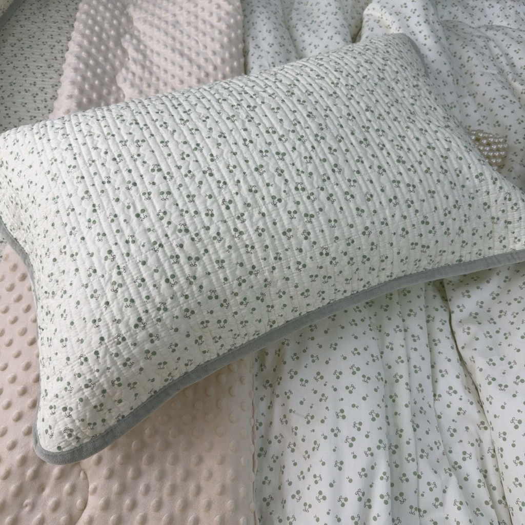 91家纺网 家纺一手货源 找家纺 暖居 2026新款一面纯棉一面绒床盖+同款纯棉豆豆被跑量 绿芽