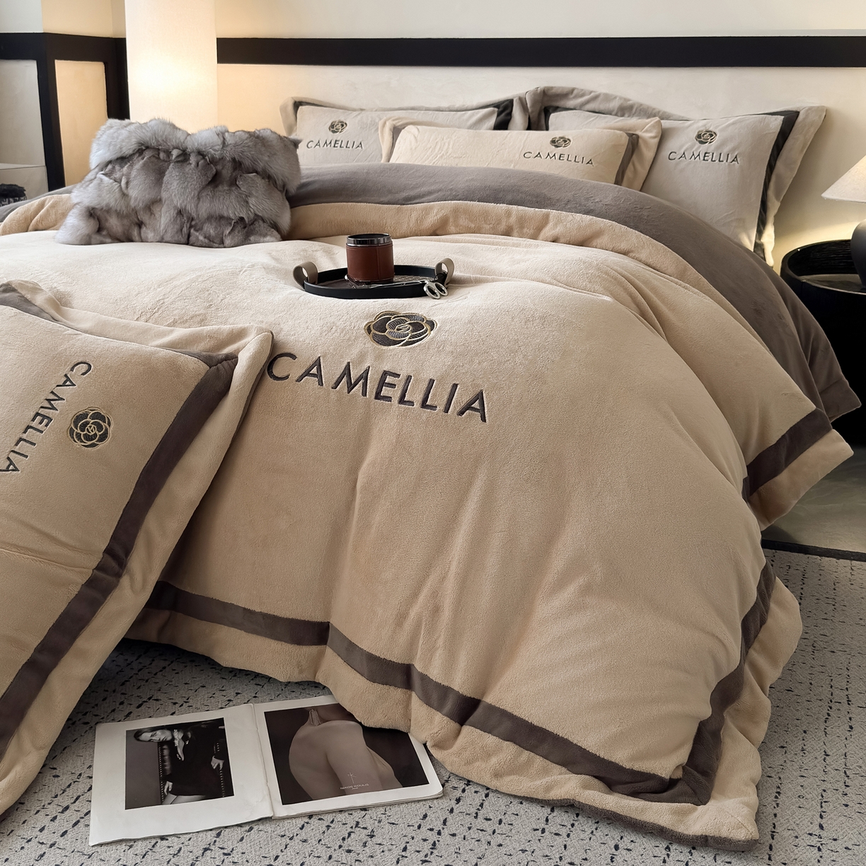 91家纺网 家纺一手货源 找家纺 （总）水云缦 2025新款双拼角牛奶绒绣花四件套系列