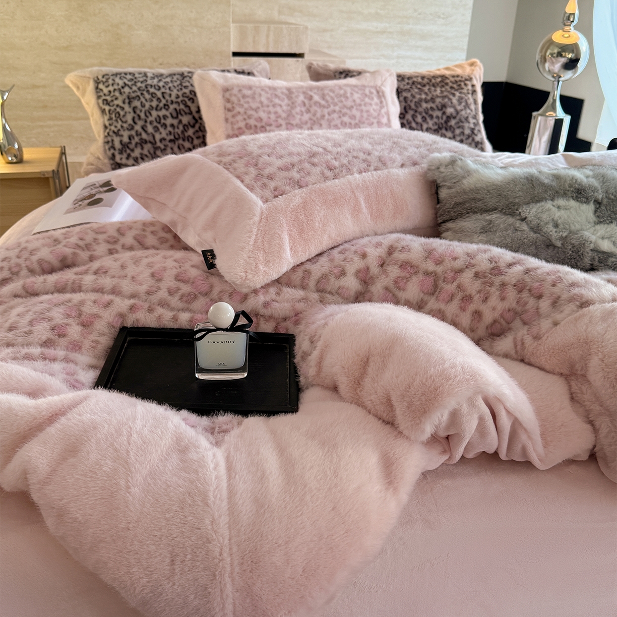 91家纺网 家纺一手货源 找家纺 水云缦 2025新款水貂绒豹纹四件套 豹纹-粉红豹