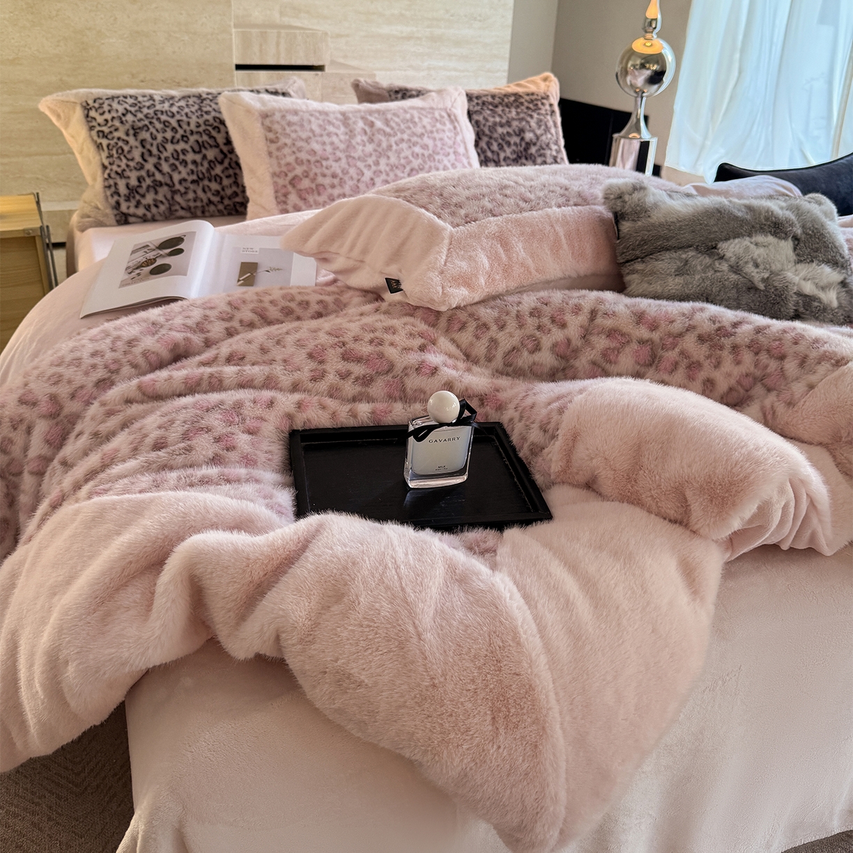 91家纺网 家纺一手货源 找家纺 水云缦 2025新款水貂绒豹纹四件套 豹纹-粉红豹