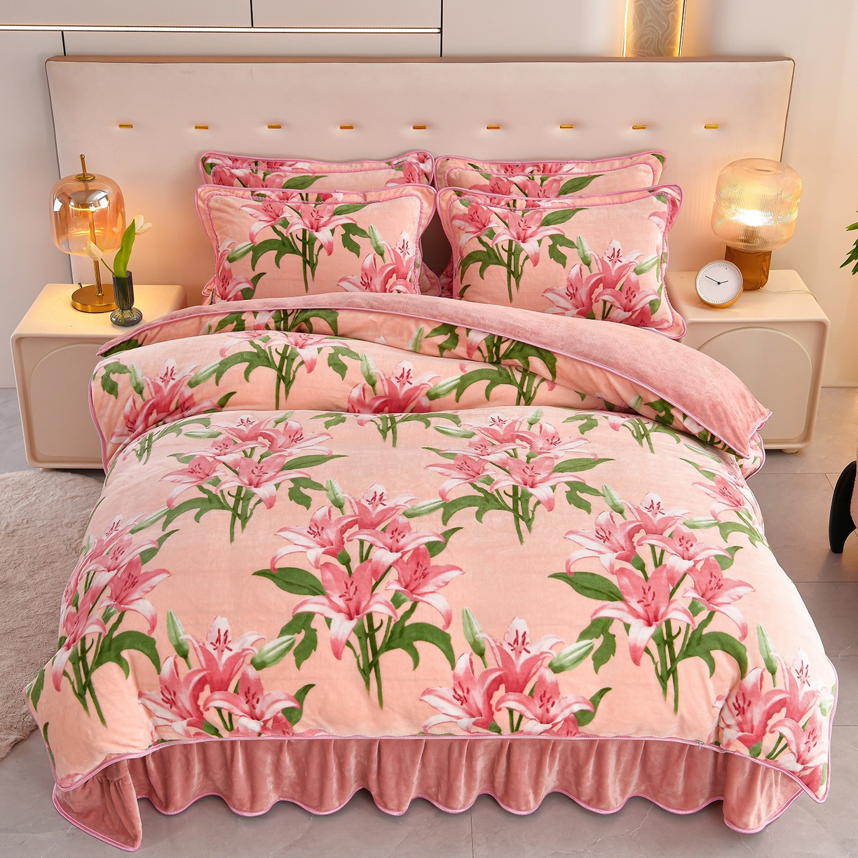 91家纺网 家纺一手货源 找家纺 沐星纪（美得佳）布业 2025新款加厚牛奶绒印花四件套 粉黛胭脂