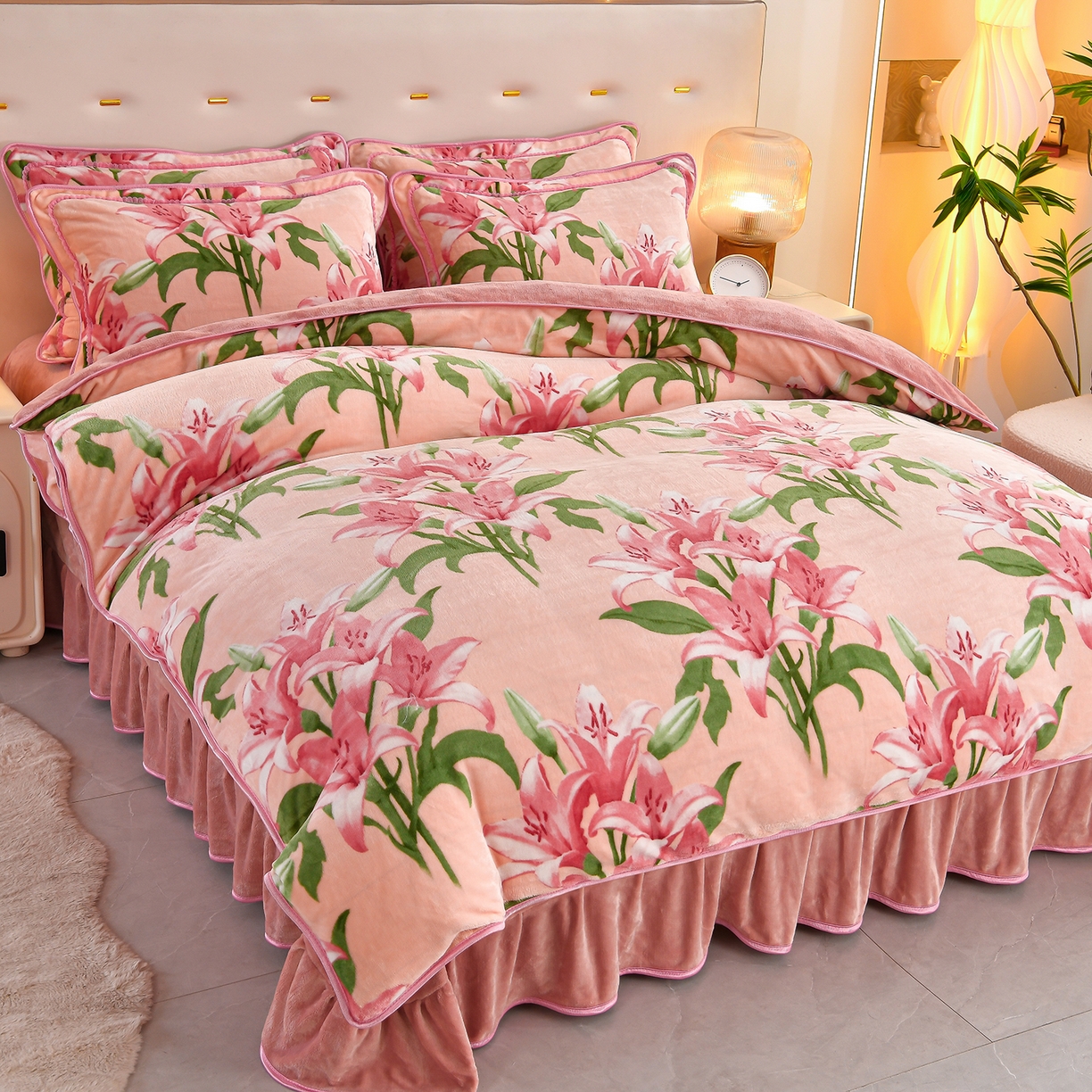 91家纺网 家纺一手货源 找家纺 沐星纪（美得佳）布业 2025新款加厚牛奶绒印花四件套 粉黛胭脂