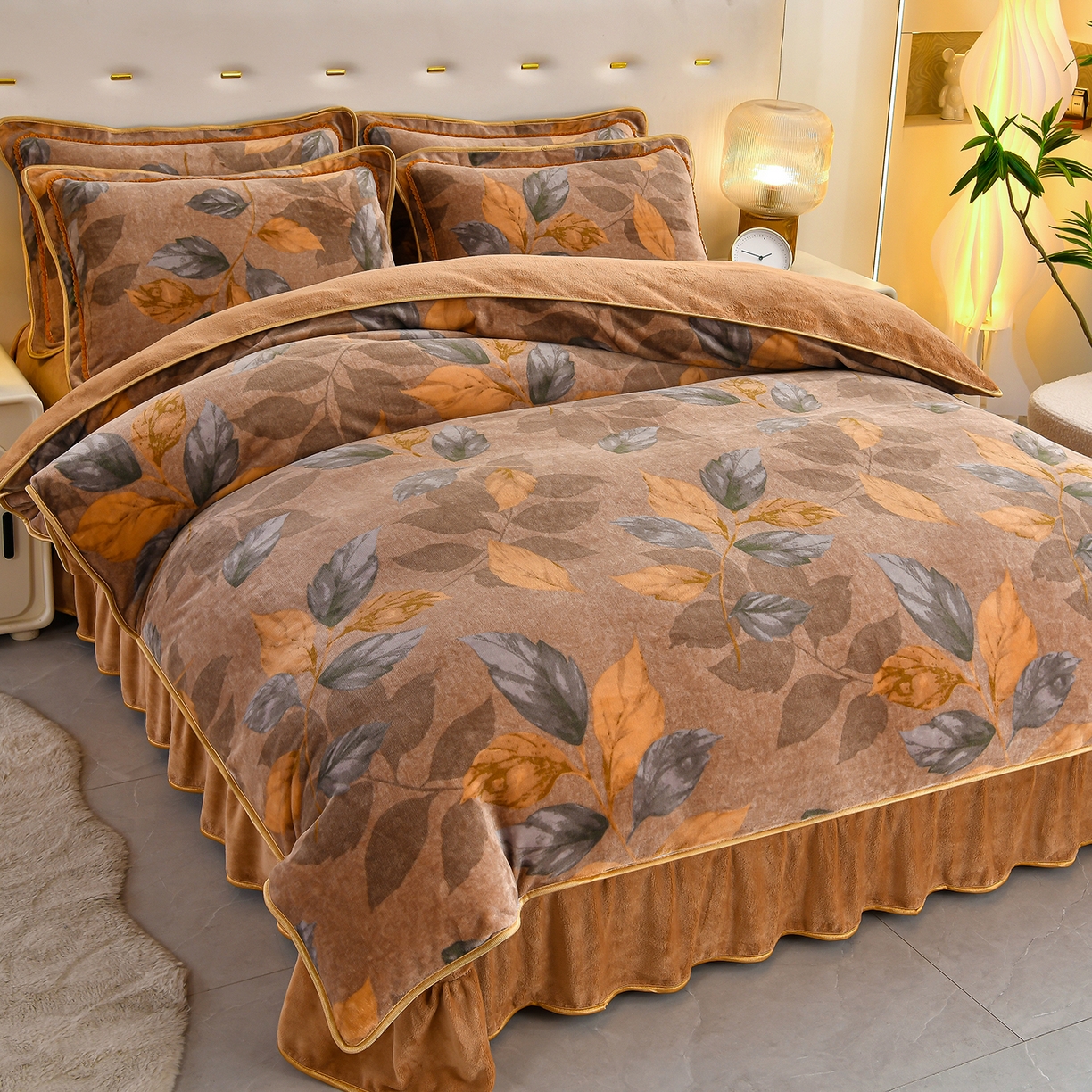 91家纺网 家纺一手货源 找家纺 沐星纪（美得佳）布业 2025新款加厚牛奶绒印花四件套 叶舞绒华-咖