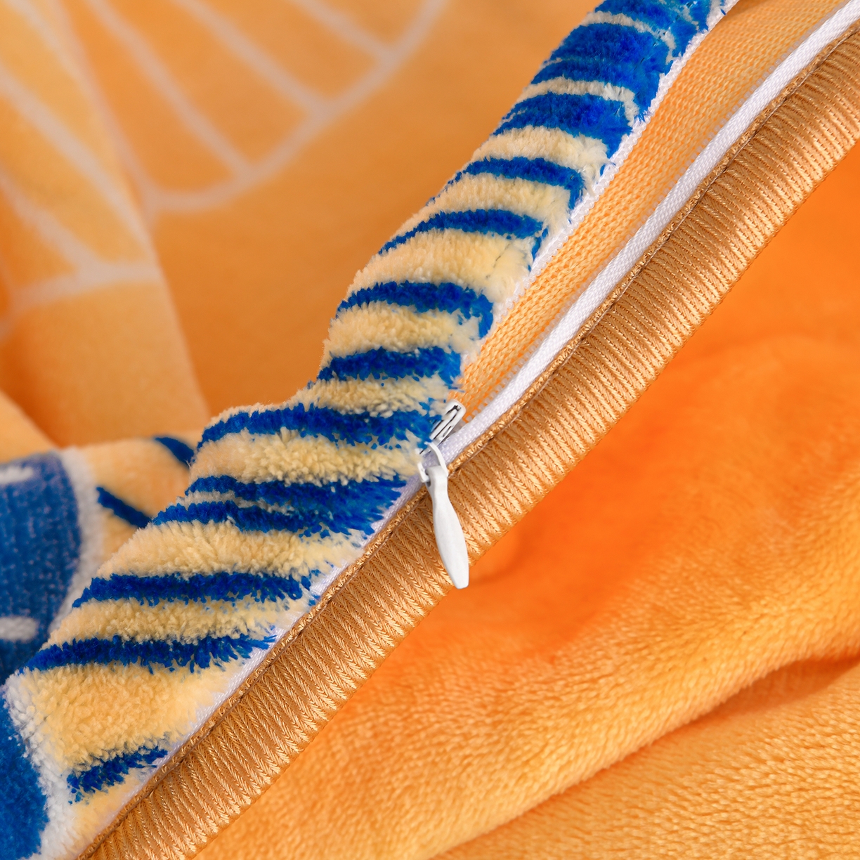 91家纺网 家纺一手货源 找家纺 沐星纪（美得佳）布业 2025新款加厚牛奶绒印花四件套 鎏金满地