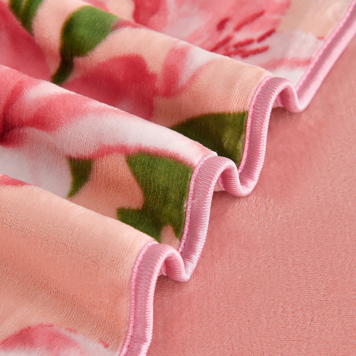 91家纺网 家纺一手货源 找家纺 沐星纪（美得佳）布业 2025新款加厚牛奶绒印花四件套 粉黛胭脂