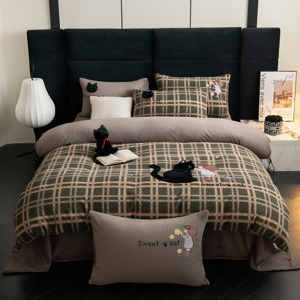 水云缦 2025新款仿羊绒牛奶绒贴布绣四件套-甜蜜喵 甜蜜喵-绿格