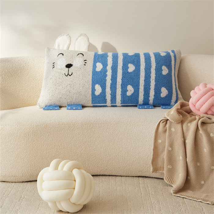 91家纺网 家纺一手货源 找家纺 暖绵绵家纺 2025新款半边绒比丘兔抱枕（最低零售价：153元） 比丘兔-蓝色