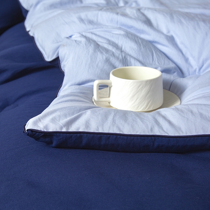 91家纺网 家纺一手货源 找家纺 美之润家纺 2025新款深睡被2代Pro控温被子冬季加厚冬被春秋被芯免被套棉被可机洗 深睡蓝