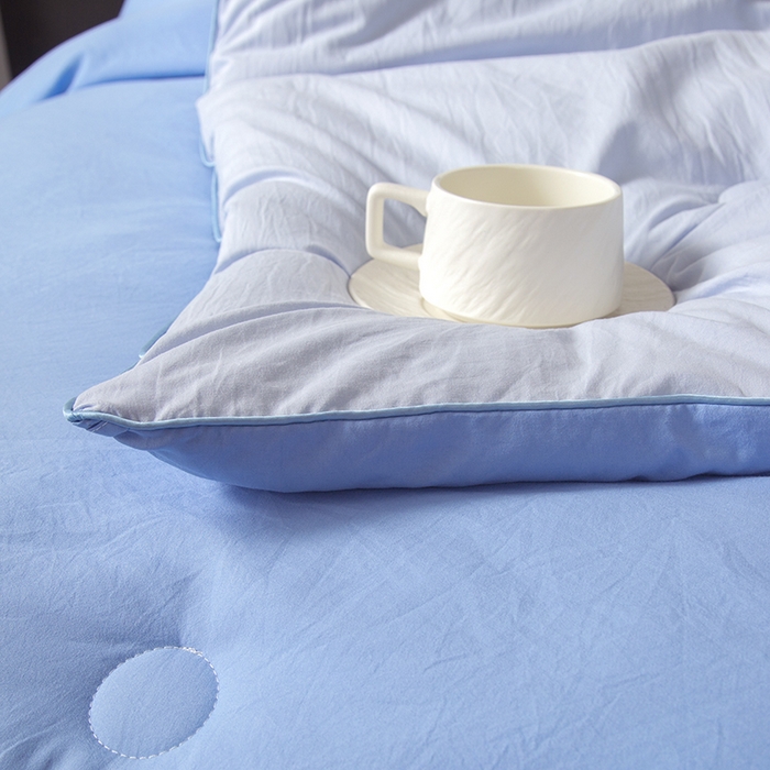 91家纺网 家纺一手货源 找家纺 美之润家纺 2025新款深睡被2代Pro控温被子冬季加厚冬被春秋被芯免被套棉被可机洗 晴空蓝