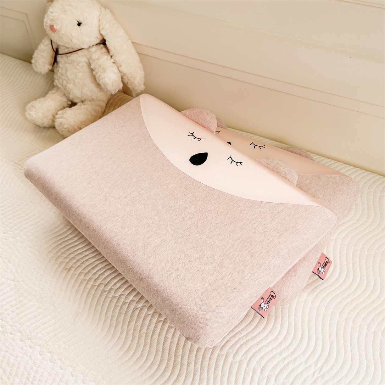 91家纺网 家纺一手货源 找家纺 麦肯锡 2025新款丝柔考拉记忆平枕  枕头枕芯 粉色/只