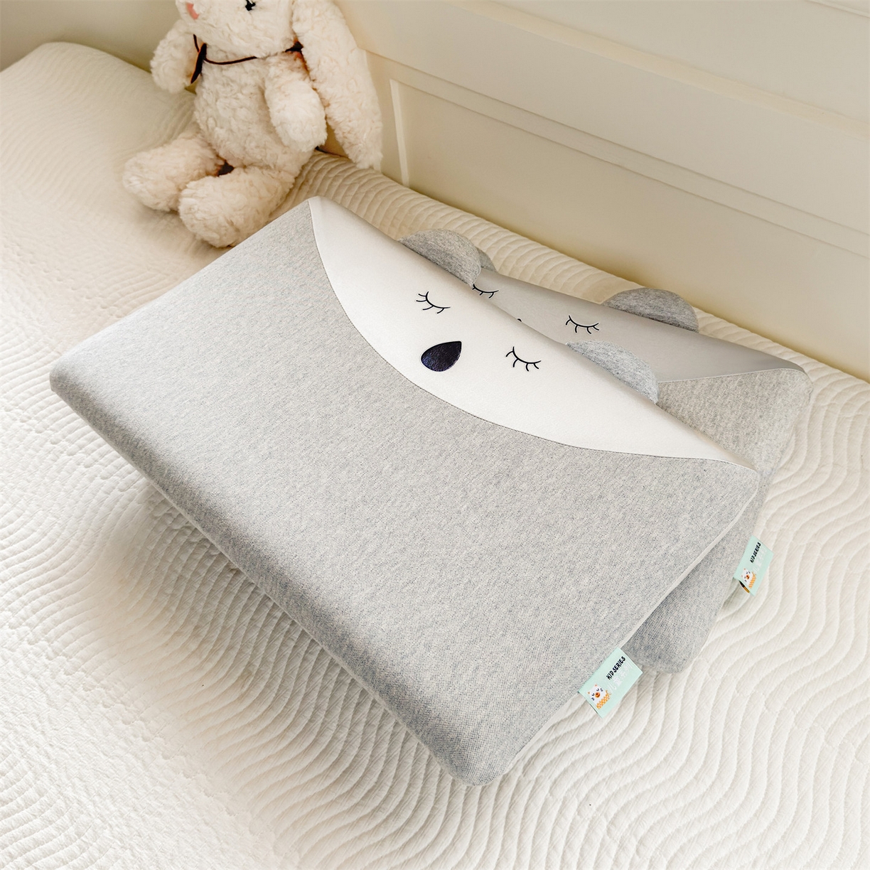 91家纺网 家纺一手货源 找家纺 麦肯锡 2025新款丝柔考拉记忆平枕  枕头枕芯 灰色/只