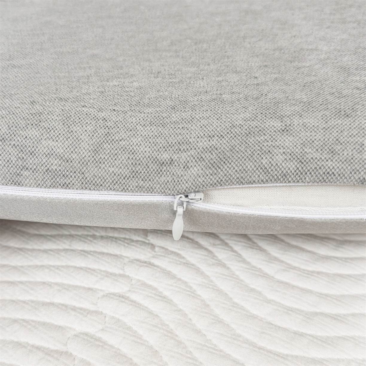 91家纺网 家纺一手货源 找家纺 麦肯锡 2025新款丝柔考拉记忆平枕  枕头枕芯 灰色/只