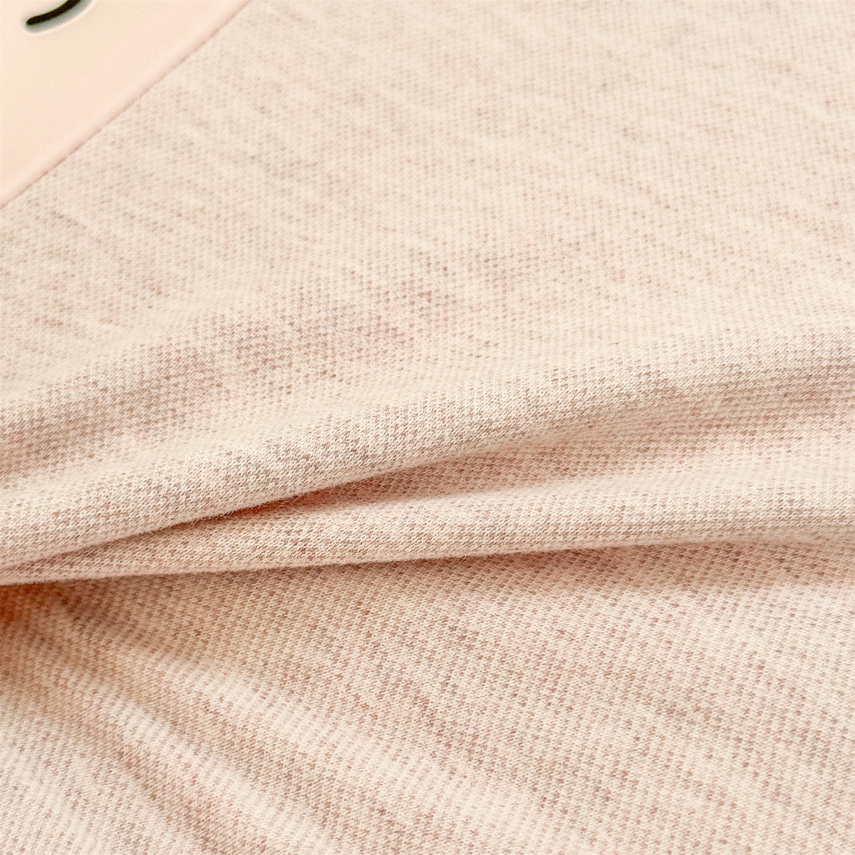 91家纺网 家纺一手货源 找家纺 麦肯锡 2025新款丝柔长耳兔记忆平枕  枕头枕芯 粉色/对