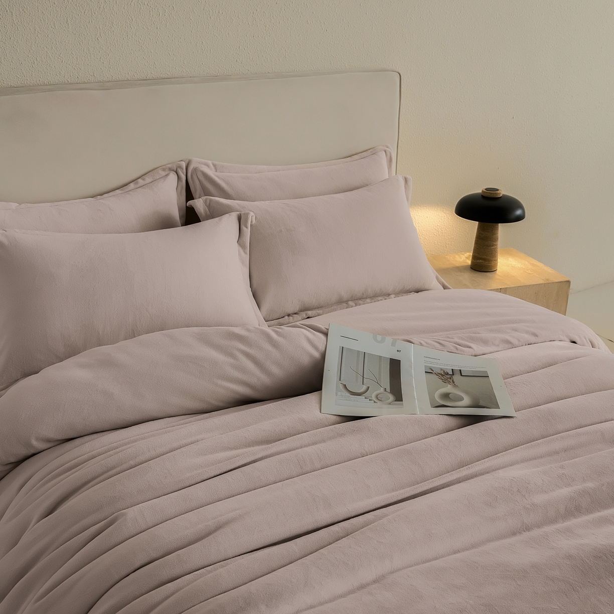 91家纺网 家纺一手货源 找家纺 禧禾 2025新款A类300G醇厚速暖绒四件套-莫兰迪 莫兰迪--奶茶灰