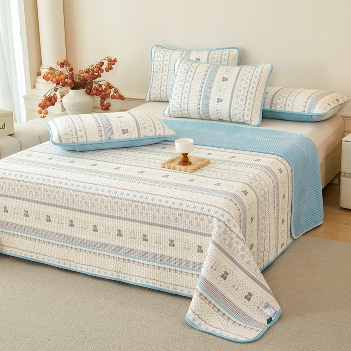 91家纺网 家纺一手货源 找家纺 （总）莎果家纺 2025冬季新款热推冬季必备寒冷的冬季有了它便多了些温暖婴儿绒+全棉床盖三件套