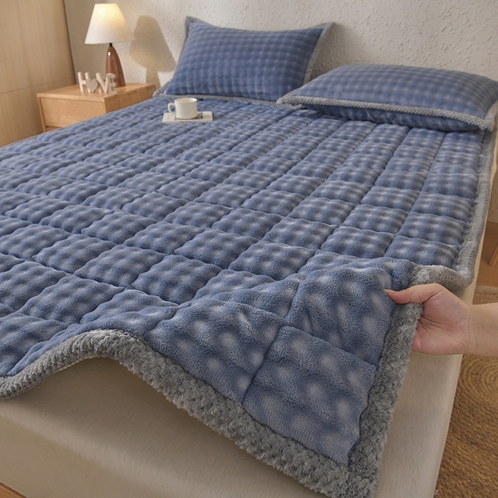 91家纺网 家纺一手货源 找家纺 （总）鑫顺欣 2025新款泡泡牛奶绒床垫床褥