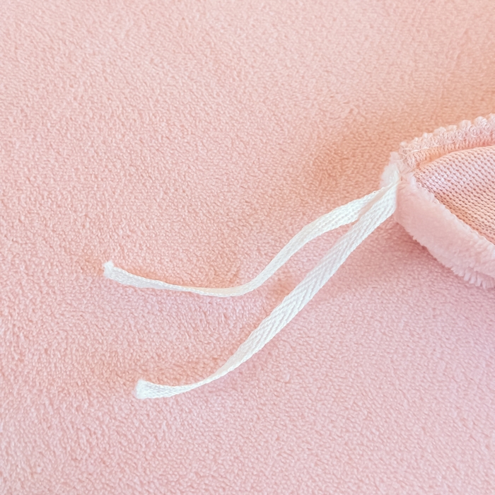 91家纺网 家纺一手货源 找家纺 金窝窝家纺 2025新款全消光高克重牛奶绒贴布绣四件套 卡皮熊-樱花粉