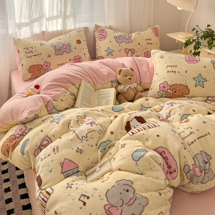 91家纺网 家纺一手货源 找家纺 如一 2025新款高克重大版数码印花牛奶绒四件套 游乐园