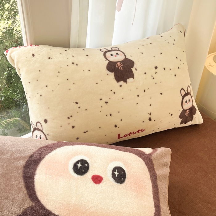 91家纺网 家纺一手货源 找家纺 如一 2025新款高克重大版数码印花牛奶绒四件套 拉兔咖