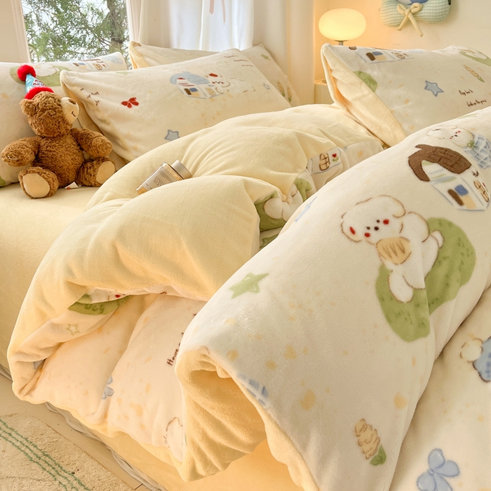 91家纺网 家纺一手货源 找家纺 如一 2025新款高克重大版数码印花牛奶绒四件套 萌宠黄