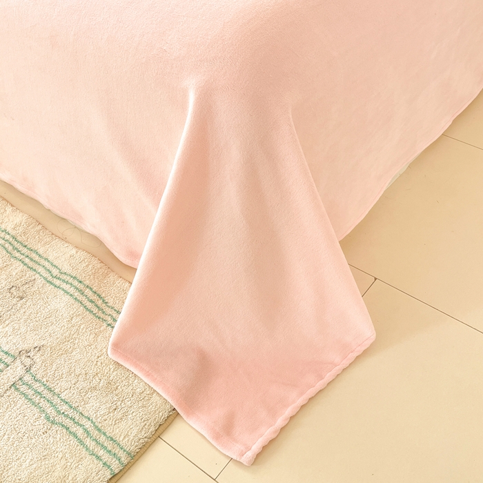 91家纺网 家纺一手货源 找家纺 如一 2025新款高克重大版数码印花牛奶绒四件套 萌派对