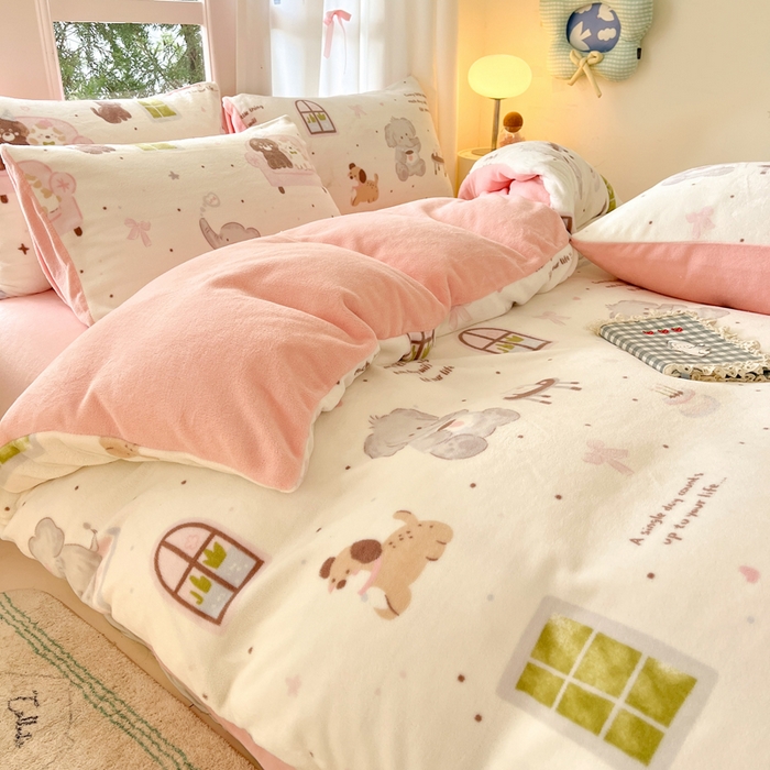 91家纺网 家纺一手货源 找家纺 如一 2025新款高克重大版数码印花牛奶绒四件套 萌派对