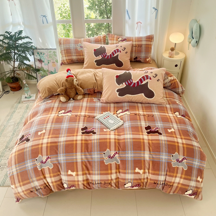 91家纺网 家纺一手货源 找家纺 如一 2025新款高克重大版数码印花牛奶绒四件套 围巾狗