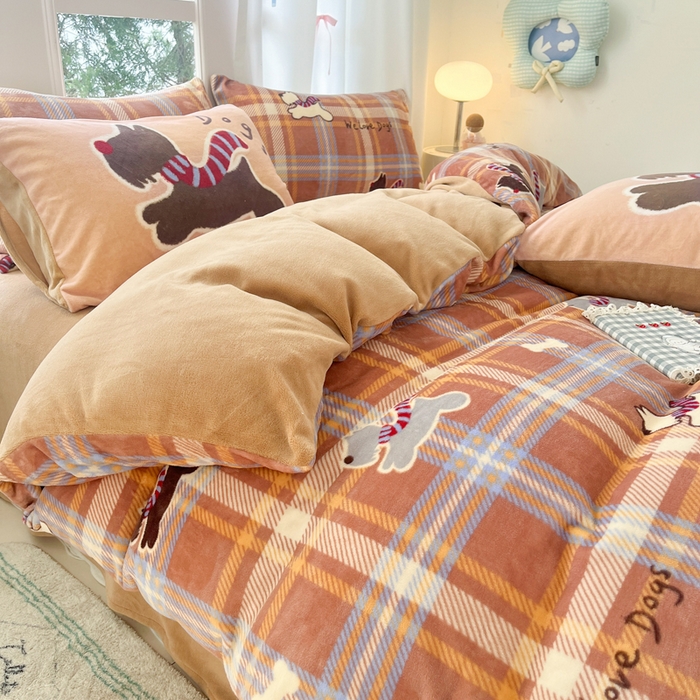 91家纺网 家纺一手货源 找家纺 如一 2025新款高克重大版数码印花牛奶绒四件套 围巾狗