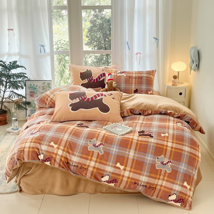 91家纺网 家纺一手货源 找家纺 如一 2025新款高克重大版数码印花牛奶绒四件套 围巾狗