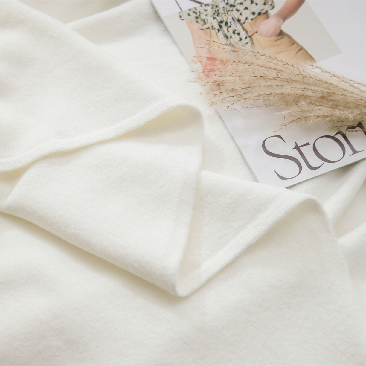 91家纺网 家纺一手货源 找家纺 （总）暖绵绵家纺 2025新款柔软百搭简约家居针织毯-阿黛