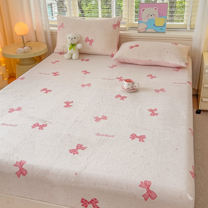 91家纺网 家纺一手货源 找家纺 梦舒阳家纺 2026新品牛奶绒单床笠单被套床笠三件套软fufu牛奶绒单品 蝴蝶结【绒床笠】