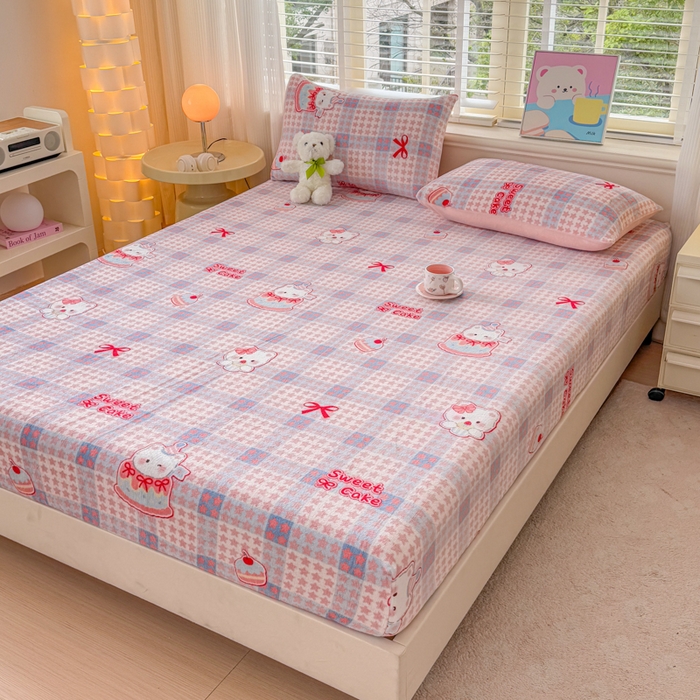 91家纺网 家纺一手货源 找家纺 梦舒阳家纺 2026新品牛奶绒单床笠单被套床笠三件套软fufu牛奶绒单品 蛋糕猫咪【绒床笠】