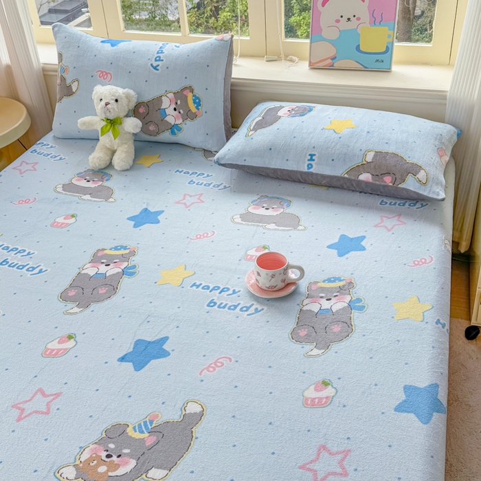 91家纺网 家纺一手货源 找家纺 梦舒阳家纺 2026新品牛奶绒单床笠单被套床笠三件套软fufu牛奶绒单品 布丁狗【绒床笠】