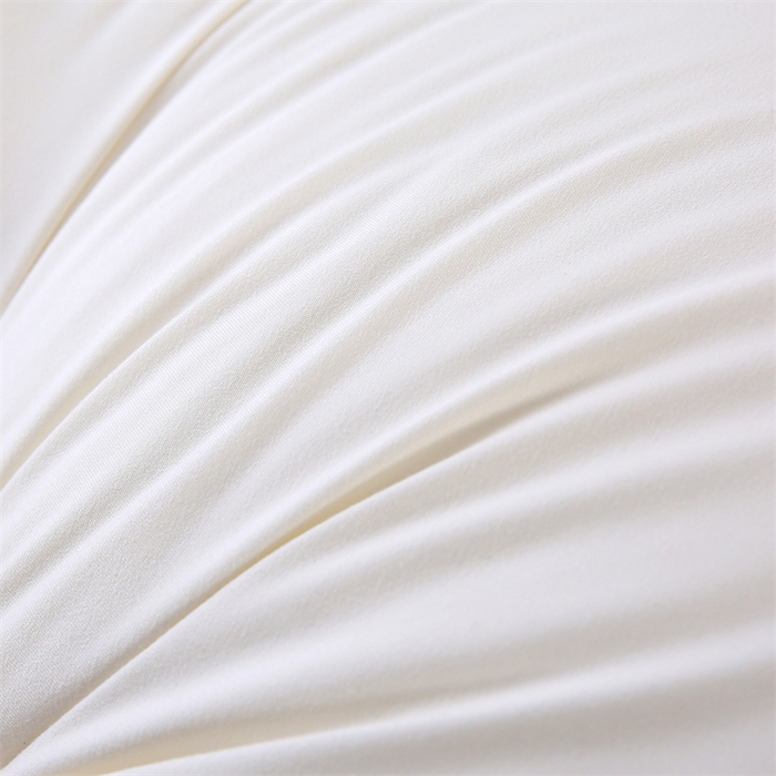 91家纺网 家纺一手货源 找家纺 （总）赛格时代家居 2025新款双拼磨毛提花羽丝绒枕头枕芯-萌小熊