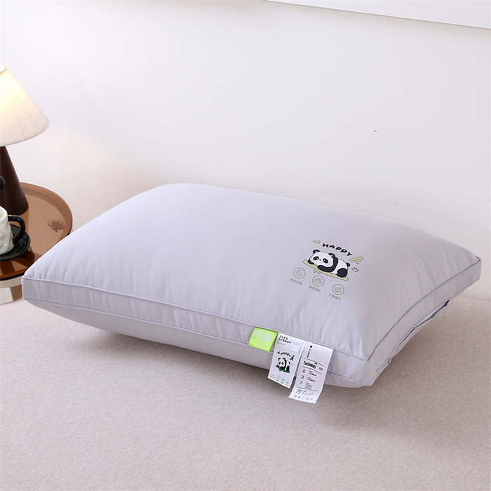 91家纺网 家纺一手货源 找家纺 （总）赛格时代家居 2025新款双拼磨毛提花羽丝绒枕头枕芯-萌小熊