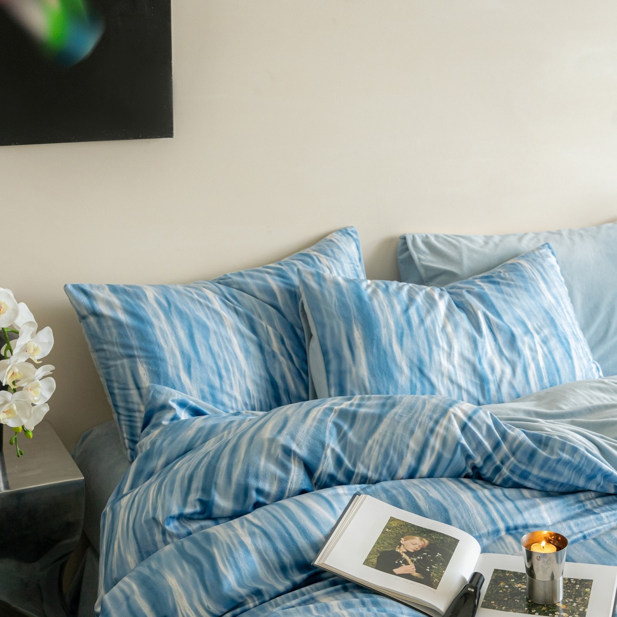 91家纺网 家纺一手货源 找家纺 ONE TWO ONE 121 2025新款轻奢新法式德芙绒宝宝绒婴儿绒短毛绒牛奶绒四件套床单被套-波光莎娜 波光莎娜-蓝